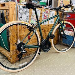 GIANT ESCAPE R3 2026年モデル クロスバイクの画像