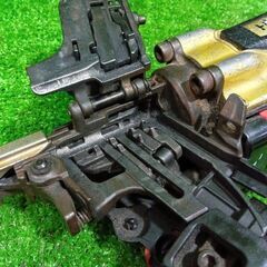 日立 NV50HR 高圧ロール釘打機【市川行徳店】【店頭取引限定】【中古】管理番号：ITGO188704D2の画像