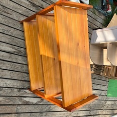 木製の棚