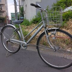 パナソニック　２７インチのシティサイクルです。内装３段ギア、オートライト付、前タイヤ新品交換済です。の画像