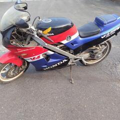 HONDA ＶＦＲ４００