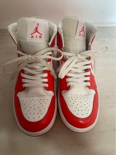 NIKE エアジョーダン　スニーカー