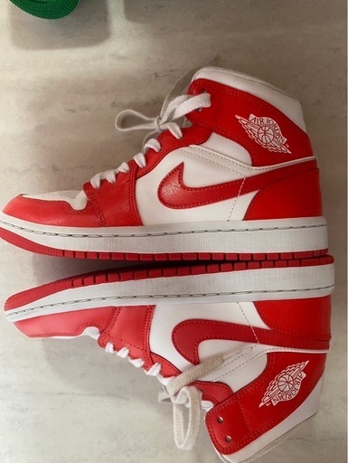 NIKE エアジョーダン　スニーカー
