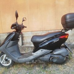 ヤマハ、アクシストリート　１２５cc 不動車、ベース、部品取り。の画像