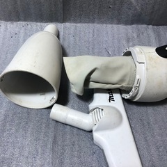 マキタ充電式クリーナーCL140FD中古品、本体のみの画像