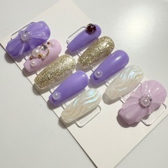 ハンドメイド ネイルチップ ぷっくりフラワー×オーロラパープルの画像