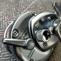 シマノ　オシアジガーNR2000P　ジギング　落とし込み　青物　右巻きの画像