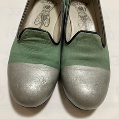 値下げ 23、5ｾﾝﾁ  FLY London パンプス　本革　かわいい　おしゃれ　の画像
