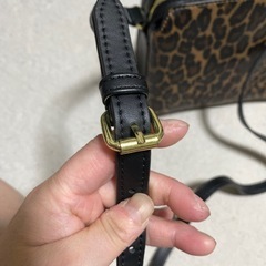 GU ジーユー　ボックスミニショルダーバッグ　ヒョウ柄　レオパード柄　ブラウンの画像