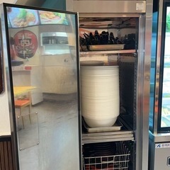 フジマック電気消毒保管庫の画像