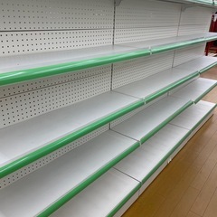 商品棚 什器 コンビニ スーパー商品陳列棚の画像