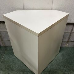 木製 花台 サイド コーナー 物置台 作業台 ホワイト 幅55cm×奥行55cm×高さ73cm の画像