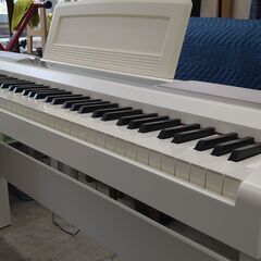 電子ピアノ KORG コルグ SP-170 WH (スタンド/ペダル付) 2012製 動作品の画像
