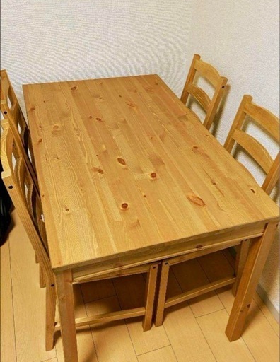 IKEAダイニングテーブルセット４人用