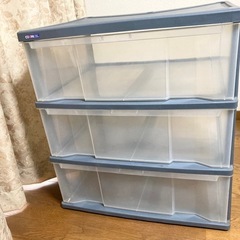プラスチック製収納ケース