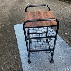 キッチンワゴン車の画像