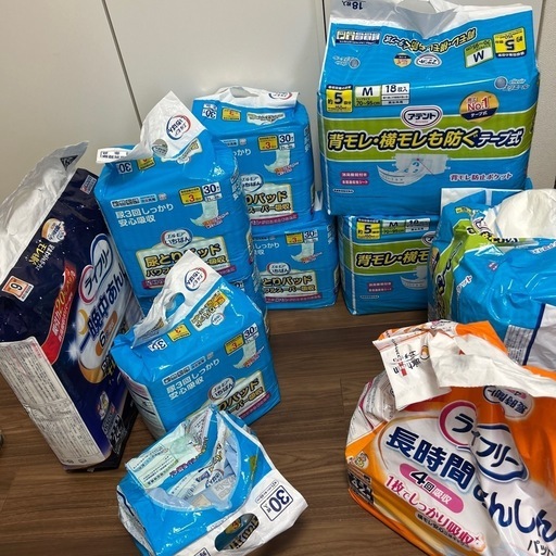 未開封、開封済み　介護用　紙おむつ(Mサイズ)とパッドのセット