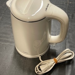 ☆中古￥1,300！【目玉商品！】 dretec 電気ケトル　P...