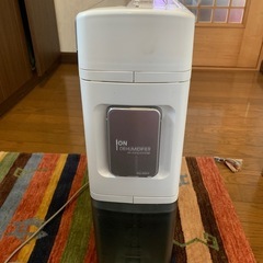 差し上げます。TOSHIBA 除湿機　訳ありの画像