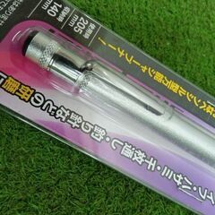 イチネン ミツトモ 11607 クリップ付きL型ハンディシャープナー【野田愛宕店】【店頭取引限定】【未使用】【複数在庫あり】管理番号：ITOIXHQCYO6Wの画像