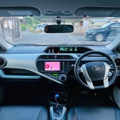 トヨタ　アクアS グレード‼️車検2年付き‼️距離10万km‼️コミコミの画像