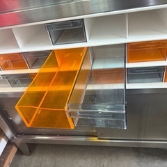 ケビント　クリアケース欠品　幅120 奥40 高さ179cmの画像