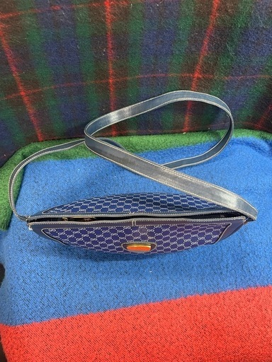 オールド グッチ GUCCI ヴィンテージ ショルダーバッグ 001 256 1023 GG柄 ネイビー PVC レザー 