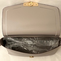 未使用 D.KELLY ショルダーバッグ グレー 合成皮革 鞄 肩掛け 肩掛けかばんの画像