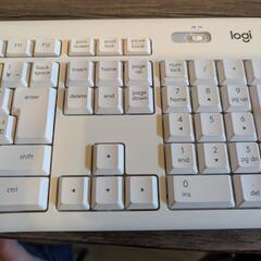 美品☆Logicool☆K2950W静音キーボードの画像