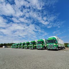 【大型平ボディー】近距離配送ドライバー／未経験OK／日勤メインで...