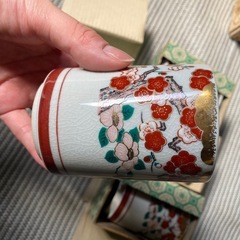 【九谷焼】花柄陶器湯飲み4個セットの画像