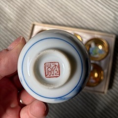 【九谷焼】日本の伝統的な絵柄の陶器杯6個セットの画像