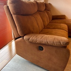 3人掛け電動リクライニングソファの画像