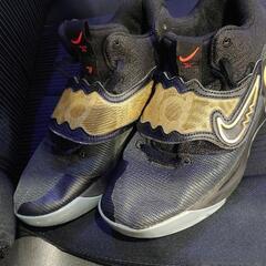 【外箱有りました】NIKE KD trey5x 27cm バッシュの画像