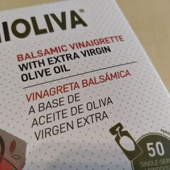 仙南Costco小分　ミニオリーバ　バルサミックビネグレット　１ポット　MINIOLIVA BALSAMIC VINAIGRETT with EXV Olive oil Costco　コストコの画像