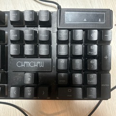有線キーボードの画像