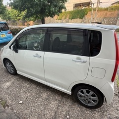 4WD 車検2年付き H26年式 ダイハツ ムーヴ 燃費良好 ナビの画像