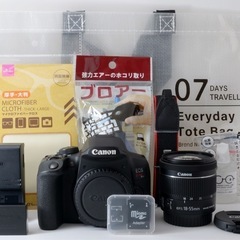 超美品！Canon EOS kiss X10i★高精度AF★動画もキレイ  1ヶ月動作補償あり！ 安心の補償付き発送！ 送料無料！の画像