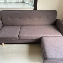 ３人掛けソファ　150センチ　茶　どんな部屋にも合う