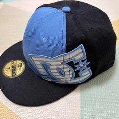 DC スナップバックキャップ 7 1/4の画像
