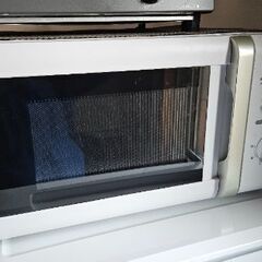 電子レンジを取りに来ていただけるかたを探しています！の画像