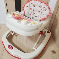 赤ちゃん歩行器の画像
