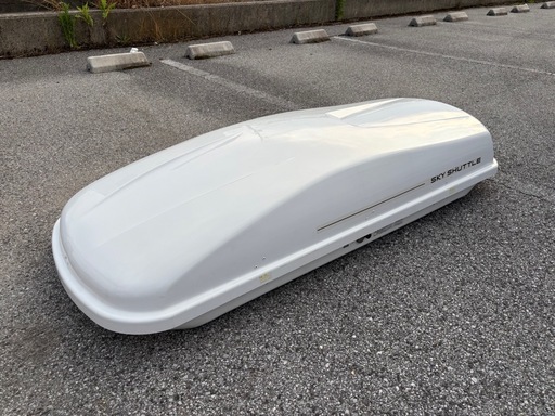 INNO　ルーフボックス　SKY SHUTTLE　白