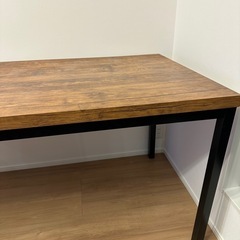 ダイニングテーブル　ブラウン　ウォルナット　木目柄　160cm 6人用の画像