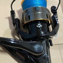 スピニングリール　7000番の画像