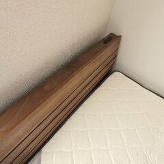 セミダブルベッドフレームを取りに来ていただけるかたを探しています！の画像