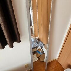 鏡を取りに来ていただけるかたを探しています！
