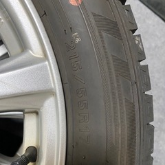 冬タイヤ　215/55R17 DUNLOP の画像