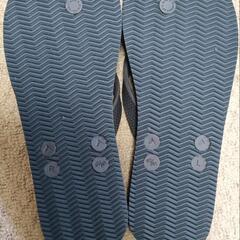 EIGER FLIP FLOP グレーの波模様サンダルの画像