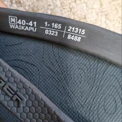 EIGER FLIP FLOP グレーの波模様サンダルの画像